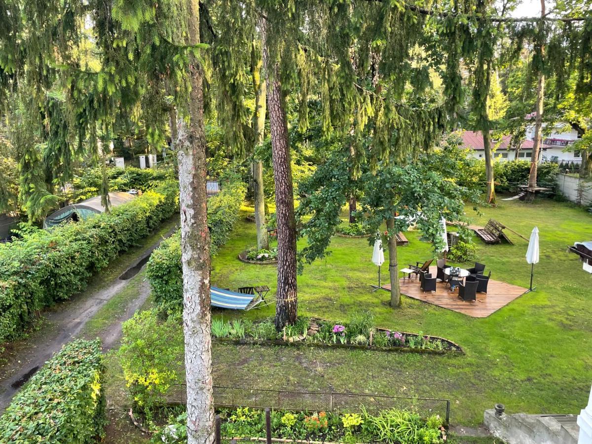 Willa Dina Milanowek Esterno foto